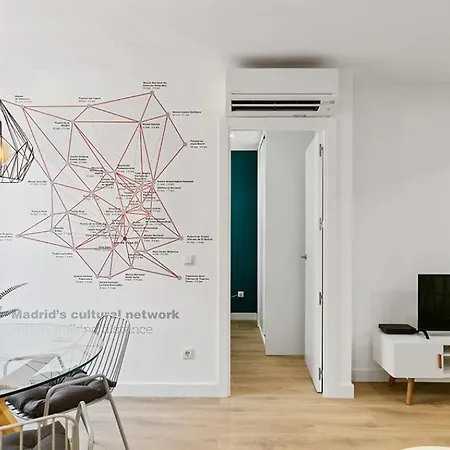 Refurnished One-Bedroom Las Letras Madrid Exterior photo