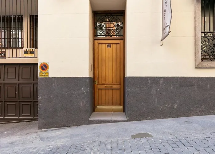 Refurnished One-Bedroom Las Letras