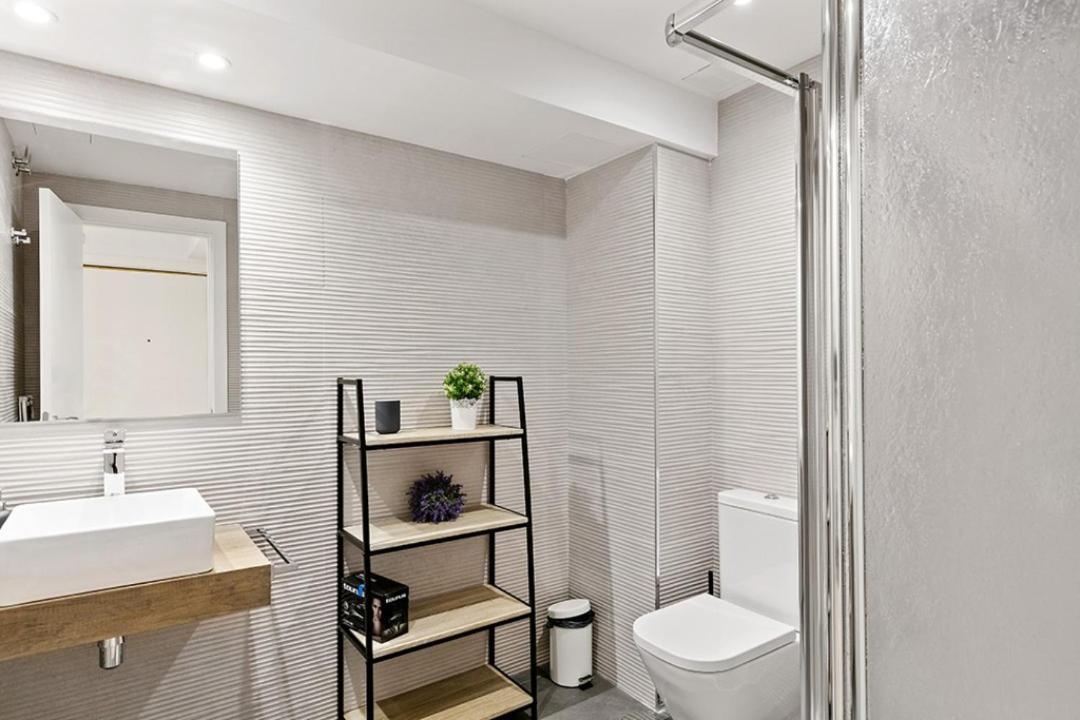 Refurnished One-bedroom Letras Apartament Madrid